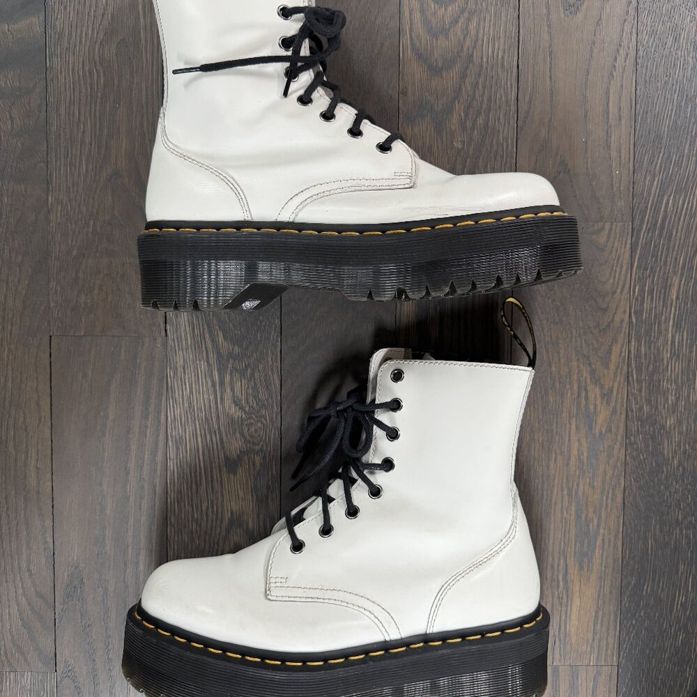 Dr Martens Jadon Boot Smooth Leather Platforms